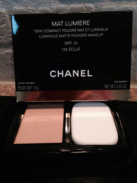 chanel mat lumiere|chanel foundation sample.